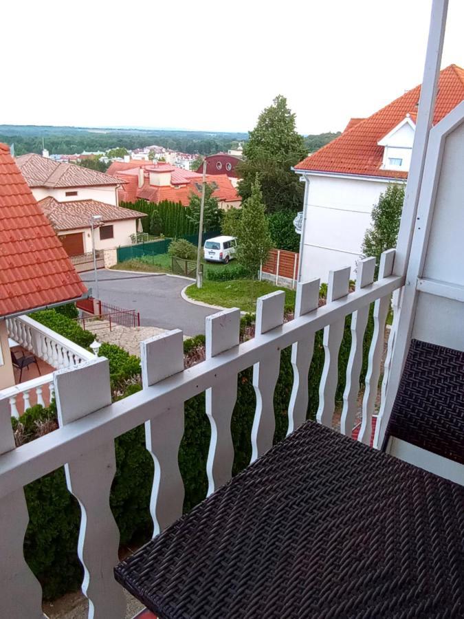 Valloris Apartments Heviz Bagian luar foto