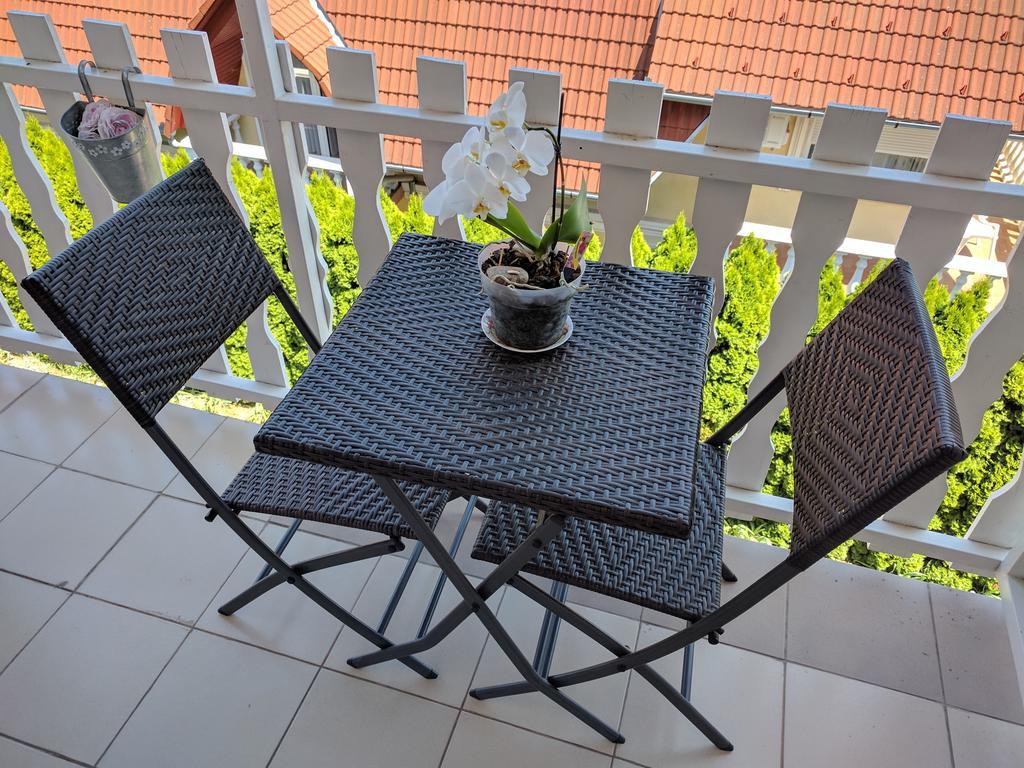 Valloris Apartments Heviz Bagian luar foto